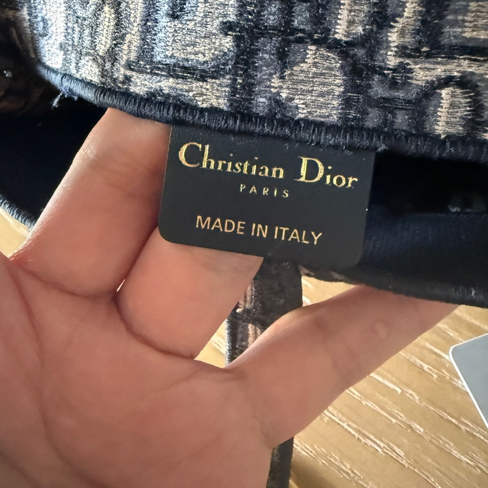 Christian Dior Navy and Cream Clutch - Picture 12 of 13